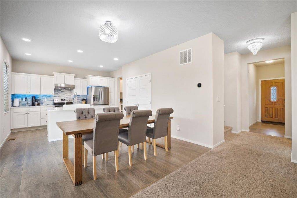 1025 S Bannen Rd, Spokane Valley, WA 99037-5131