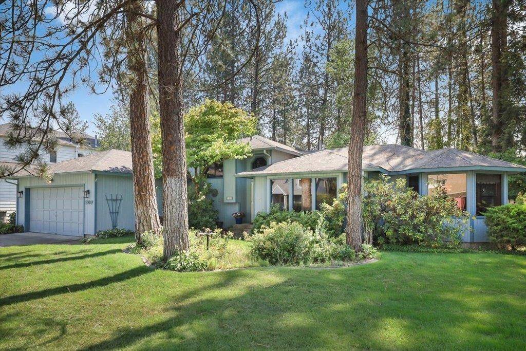207 W Woodway Ave, Spokane, WA 99218
