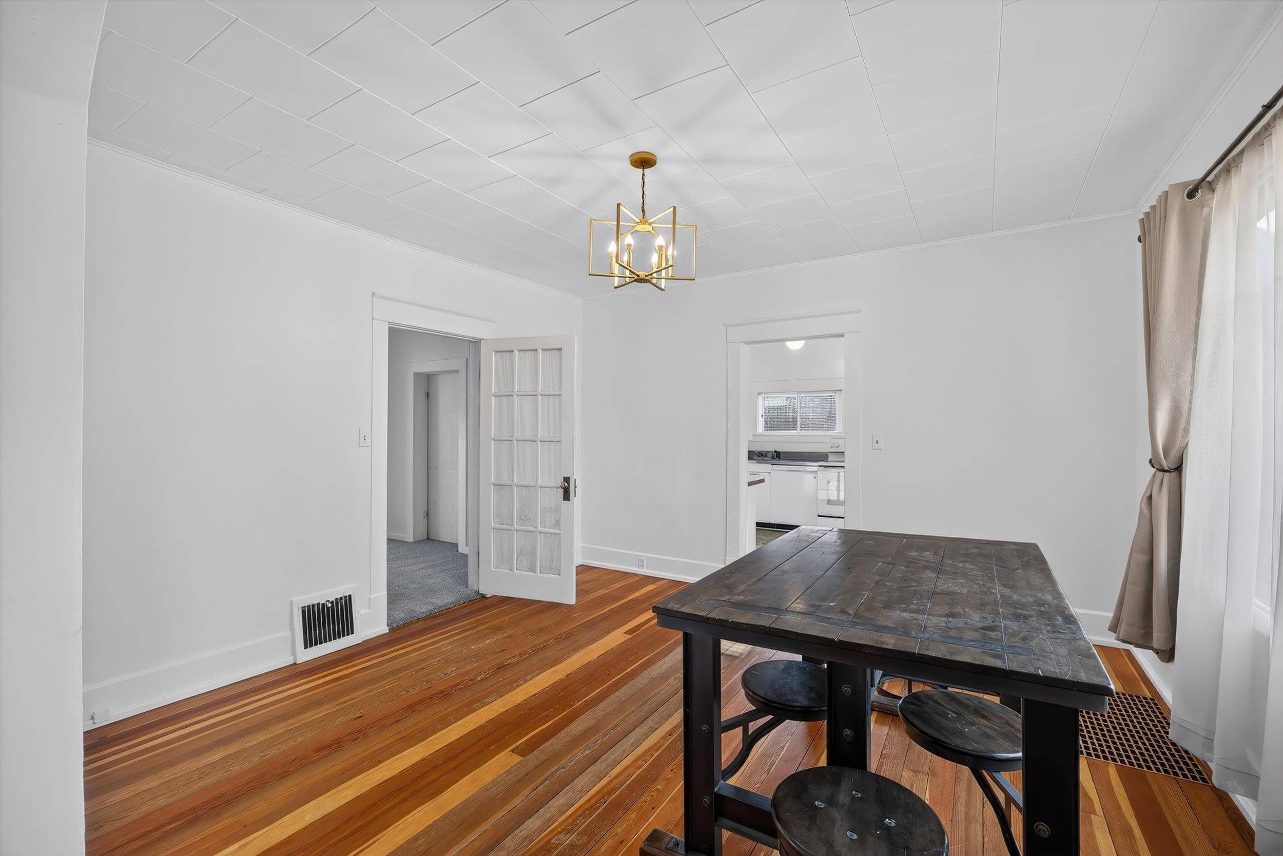 303 W Colville Ave, Chewelah, WA 99109