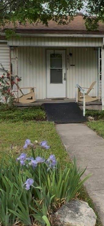 407 N Lane Street, Decatur, TX 76234