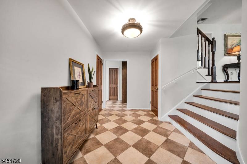 55 Gathering Rd, Montville Twp., NJ 07058