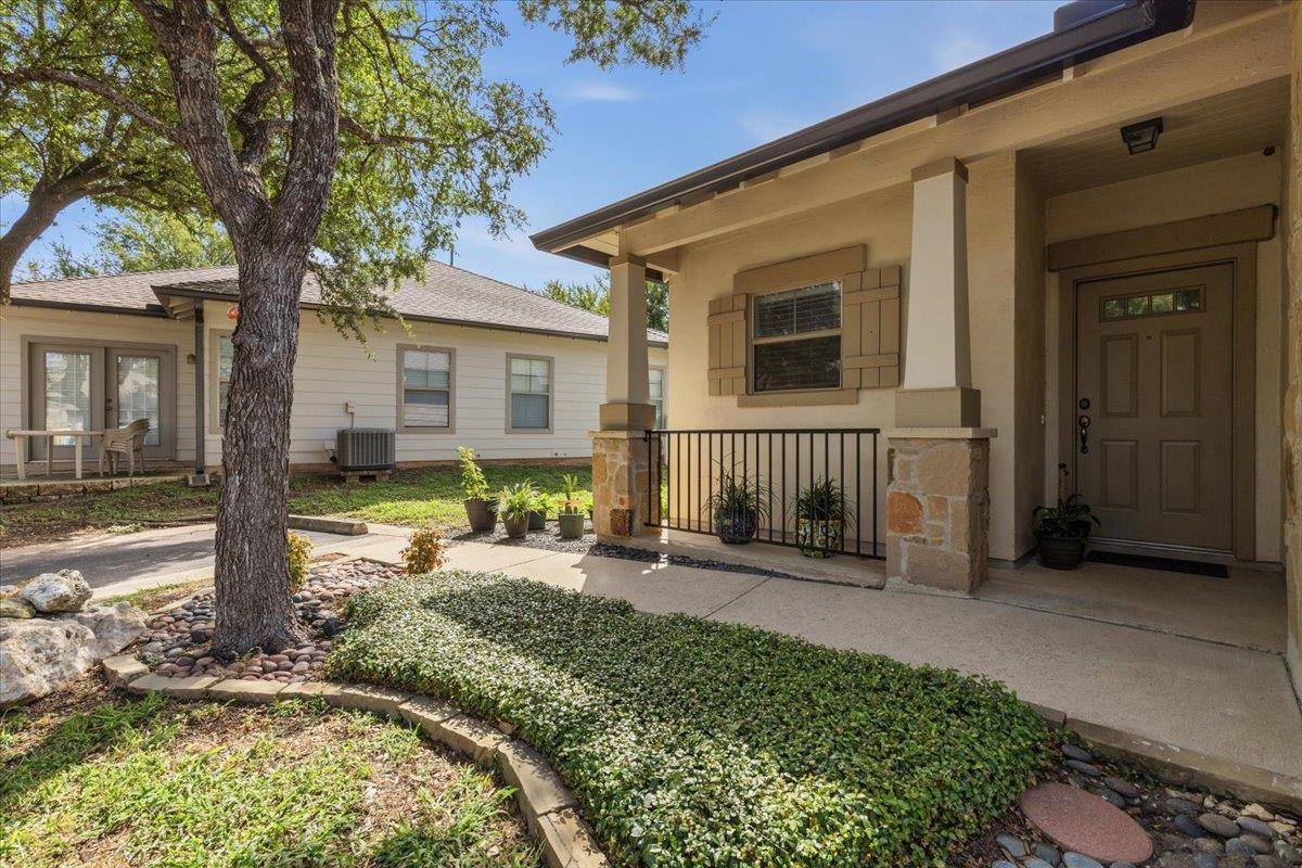 6801 Beckett RD #143L, Austin, TX 78749