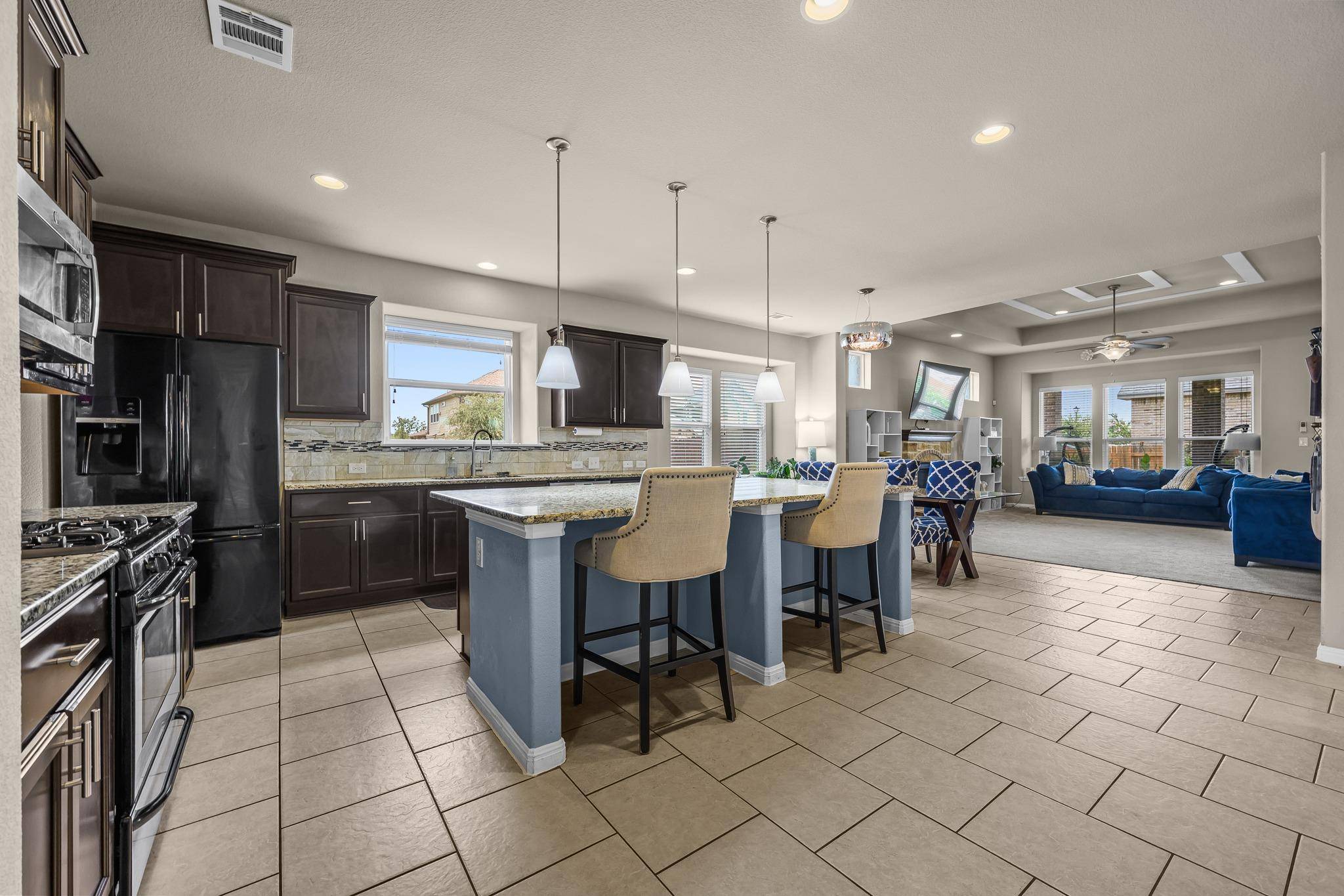 4100 Godwit DR, Pflugerville, TX 78660