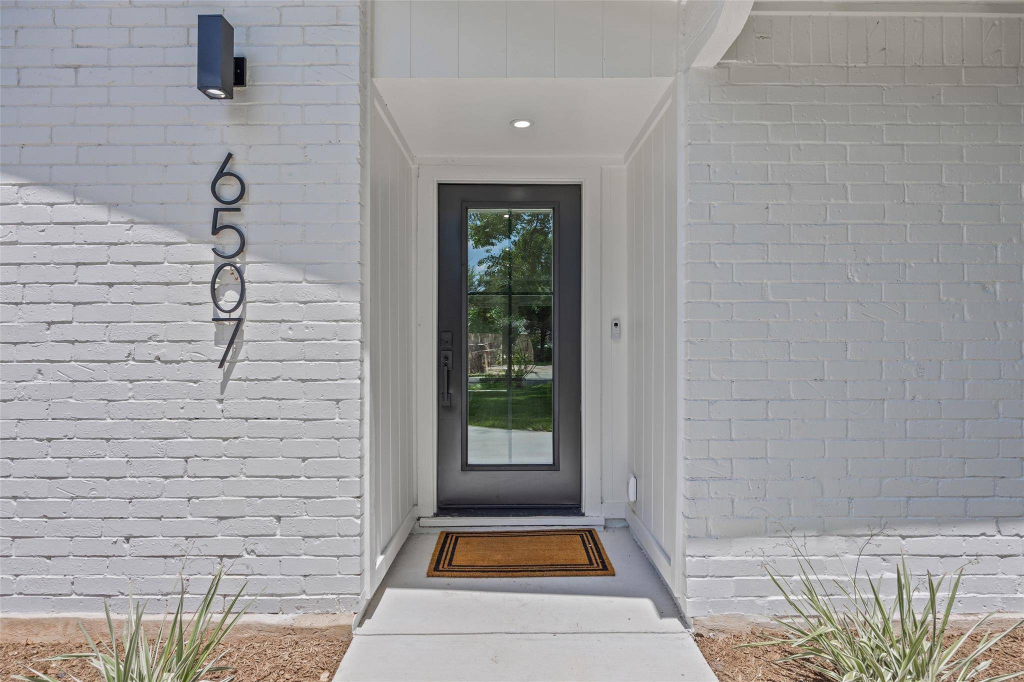 6507 Pevensey DR, Austin, TX 78745