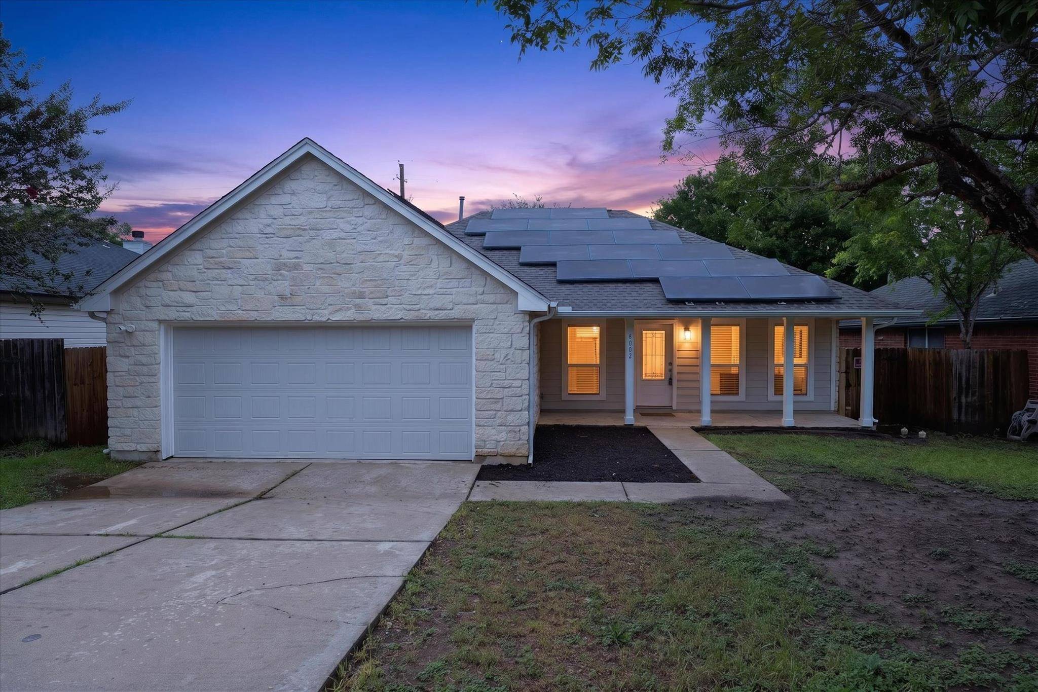 6702 Roseborough DR, Austin, TX 78747