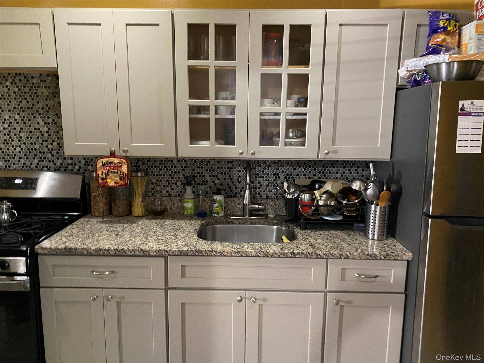 11420 201st ST, Saint Albans, NY 11412