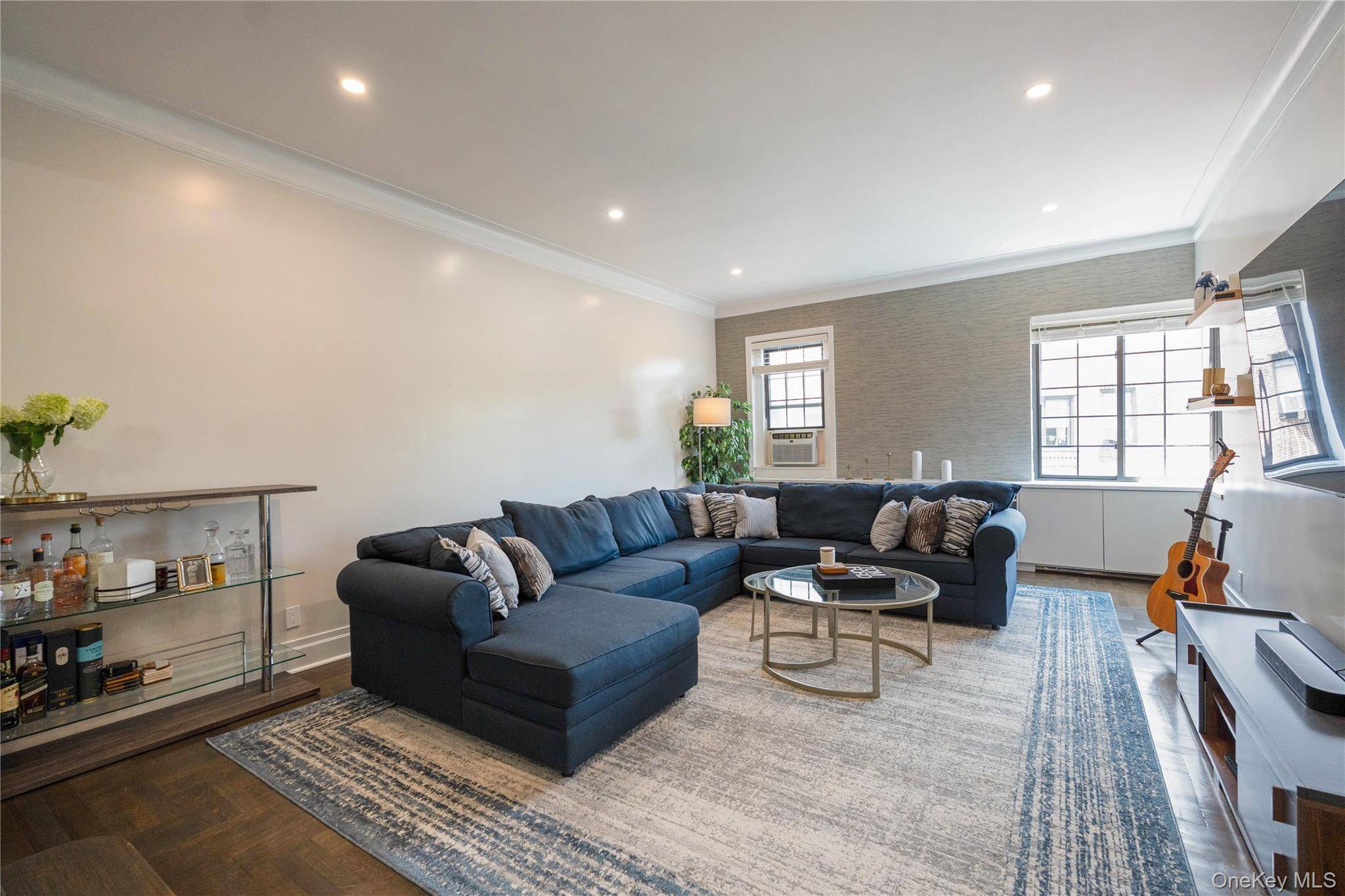 35 Parkview AVE #6G, Bronxville, NY 10708