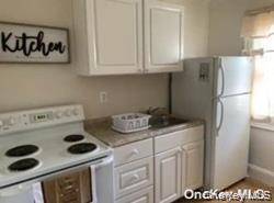 Address not disclosed, Rosedale, NY 11422