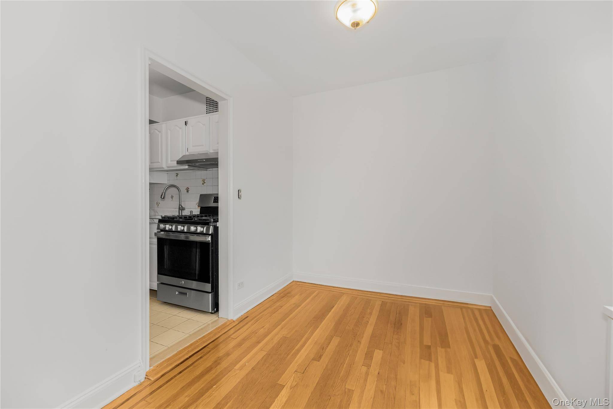 766 Palmer RD #2D, Bronxville, NY 10708