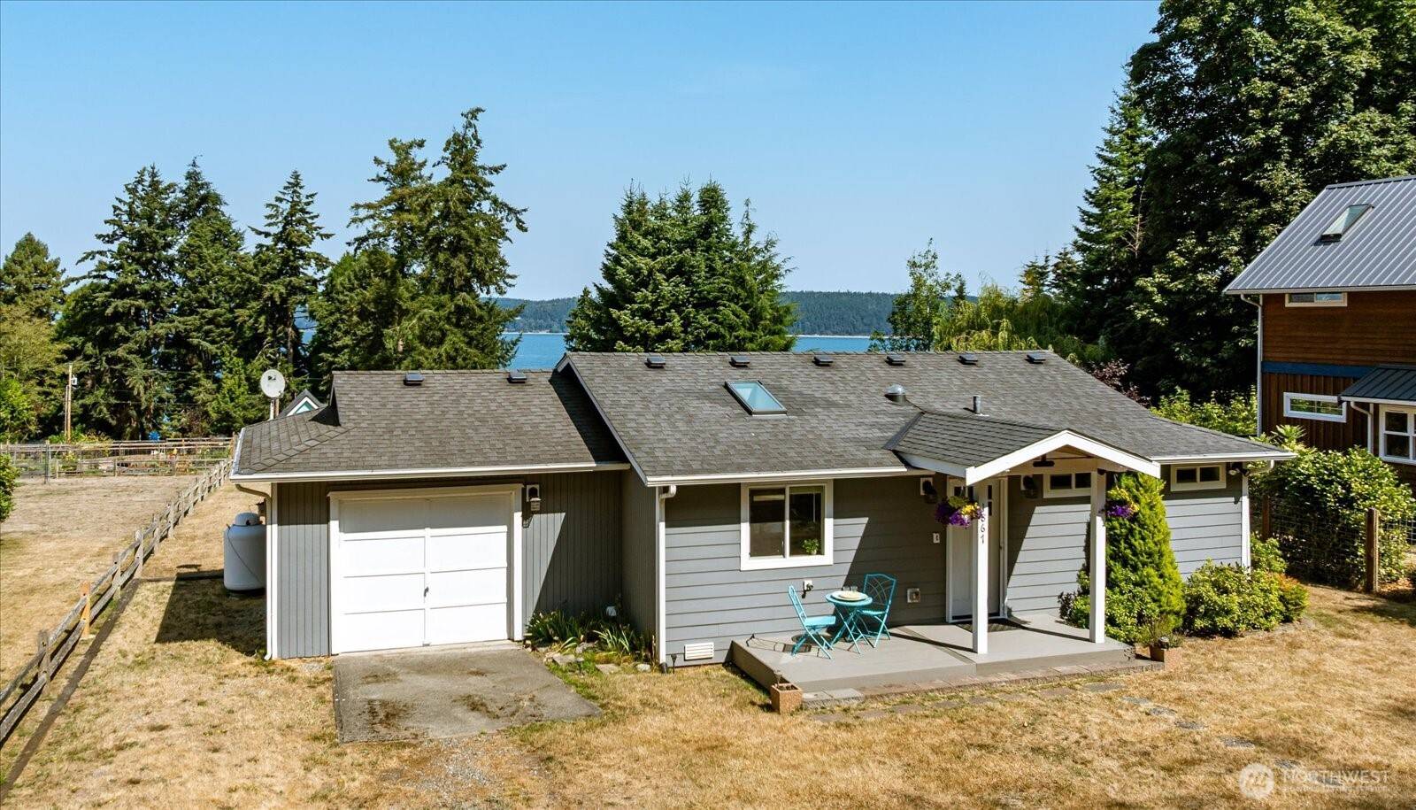 1867 Salmonberry LN, Langley, WA 98260