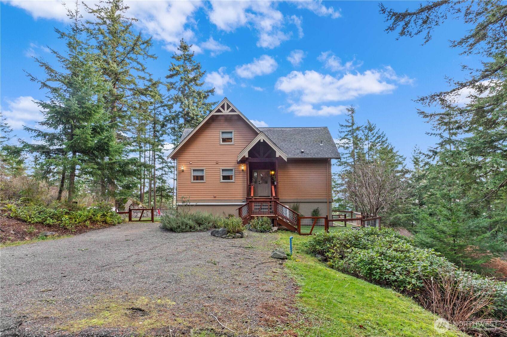 1103 Berry WAY, Lummi Island, WA 98262