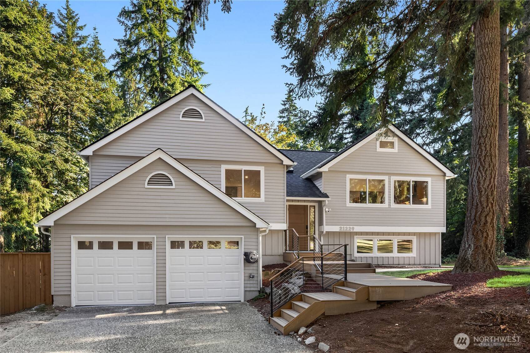 21229 NE 14th PL, Sammamish, WA 98074
