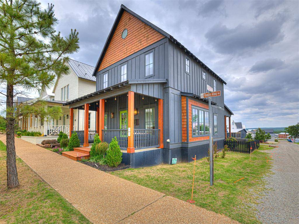 40 Ramble Along RD, Carlton Landing, OK 74432