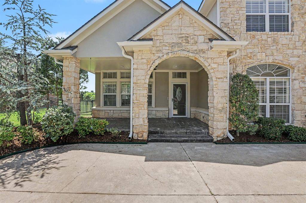 3808 Woodshadow RD, Edmond, OK 73003