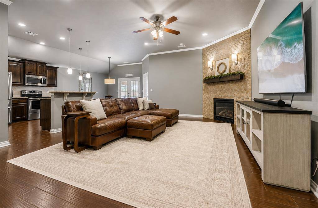 9109 NW 90th CIR, Yukon, OK 73099