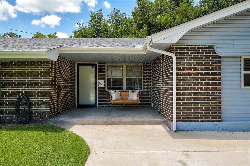 2621 N Redmond AVE, Oklahoma City, OK 73127