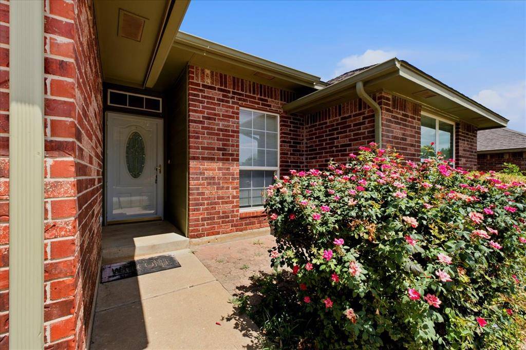549 NE 23rd ST, Newcastle, OK 73065