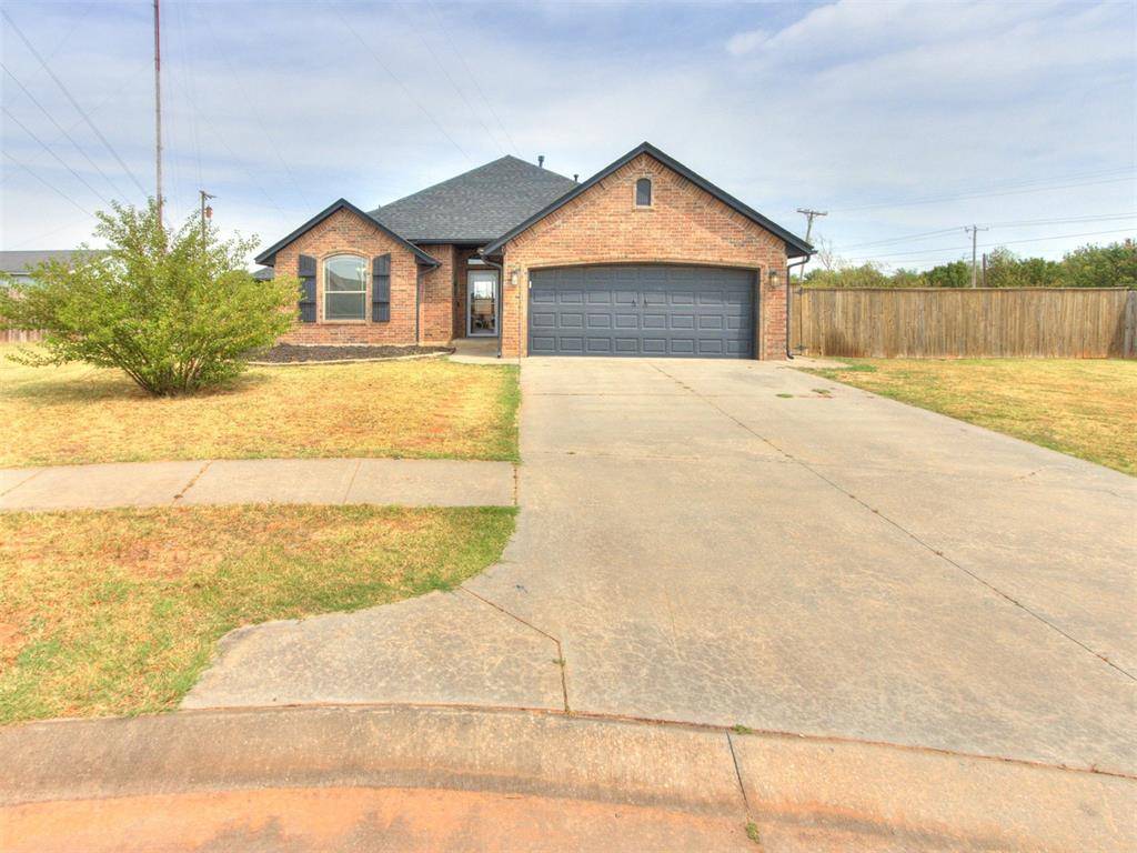 3404 Paul DR, Moore, OK 73160