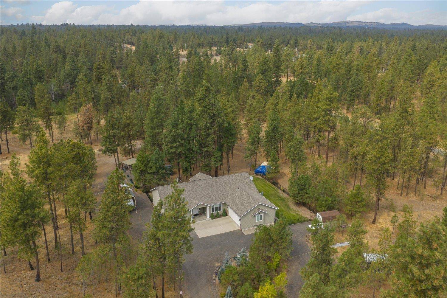 18206 S Hanson Pond Ln, Cheney, WA 99004