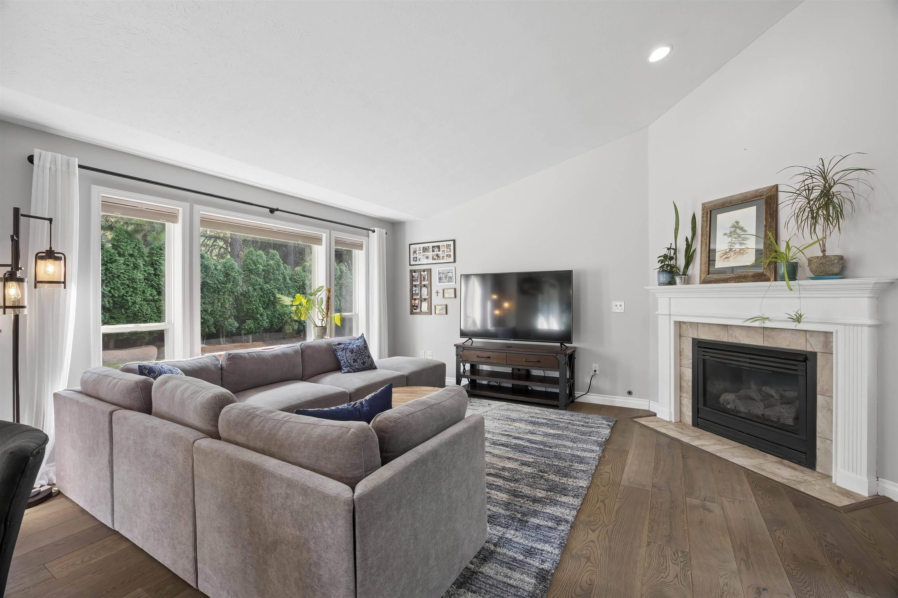 9 W Elcliff Ave, Spokane, WA 99218