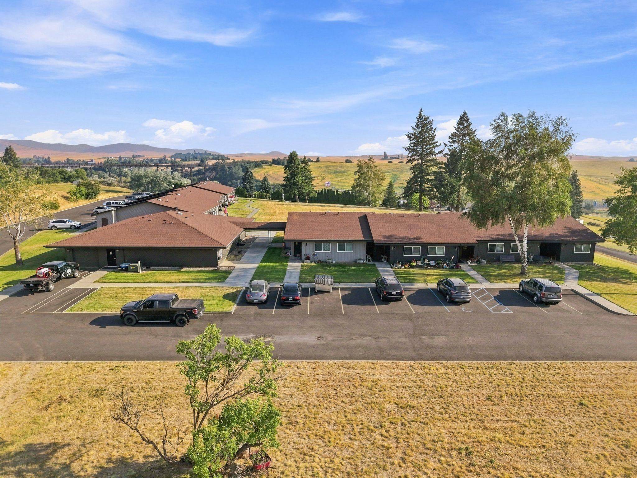540 N Madison St, Tekoa, WA 99033