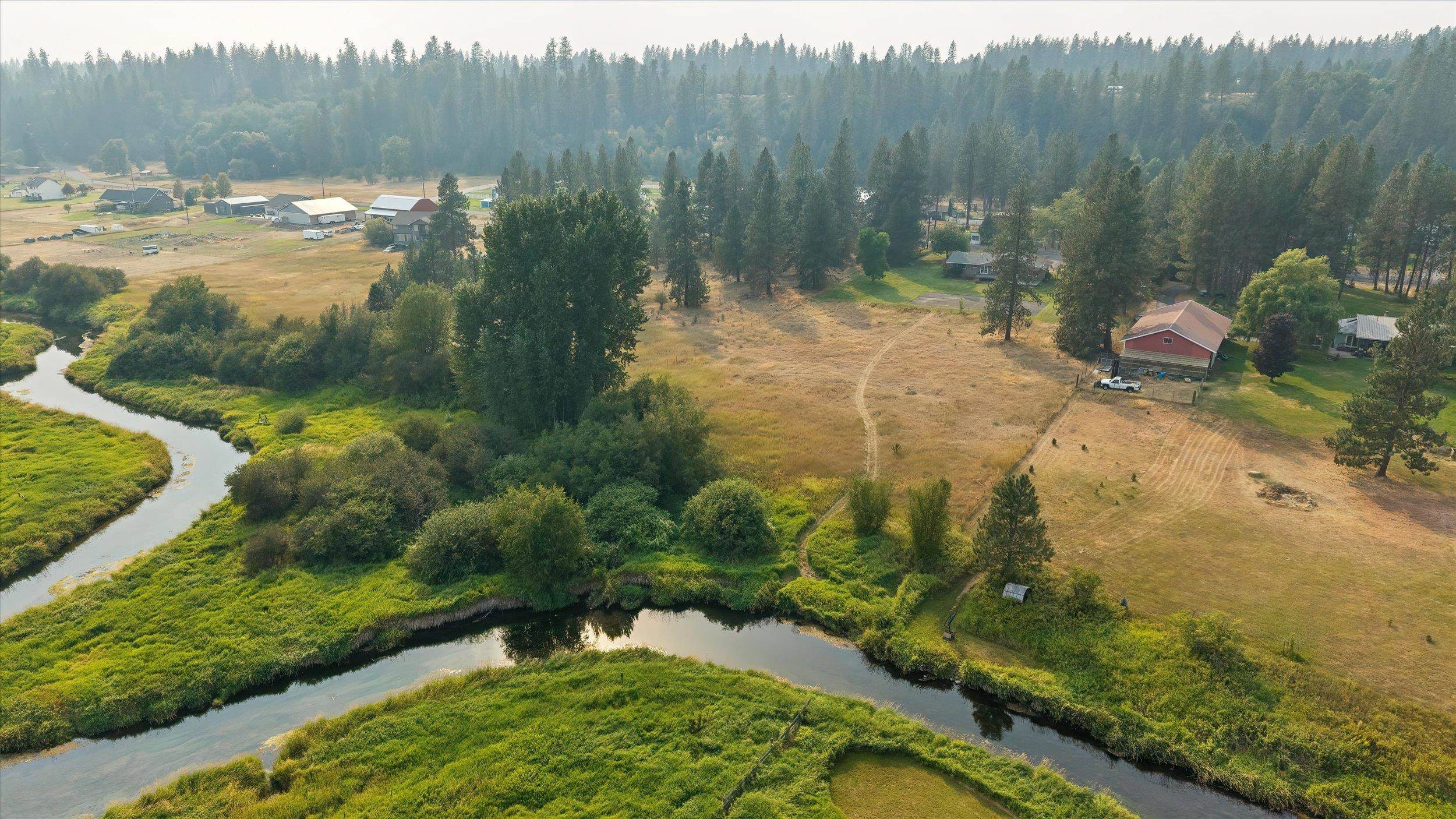 27722 N River Estates Dr, Chattaroy, WA 99003
