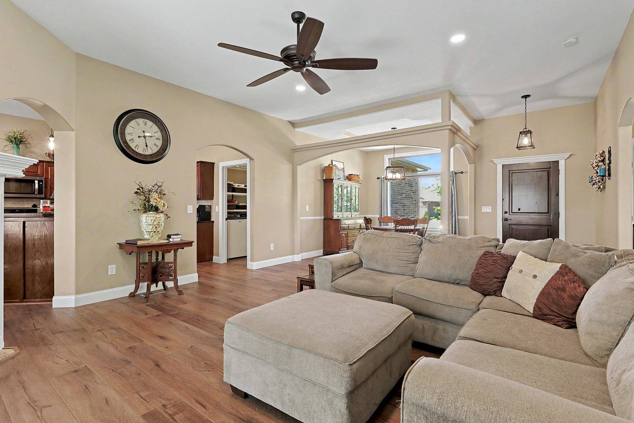 1431 E Summerlyn, Derby, KS 67037