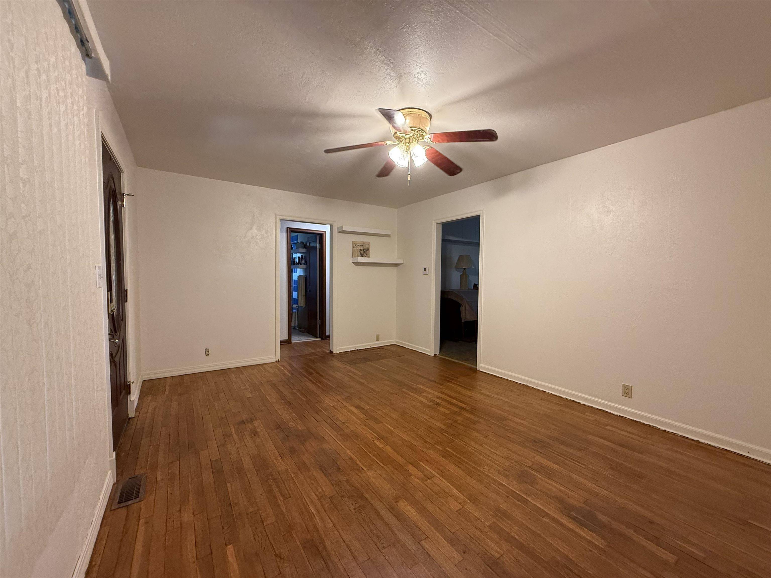 1221 Ann, Winfield, KS 67156