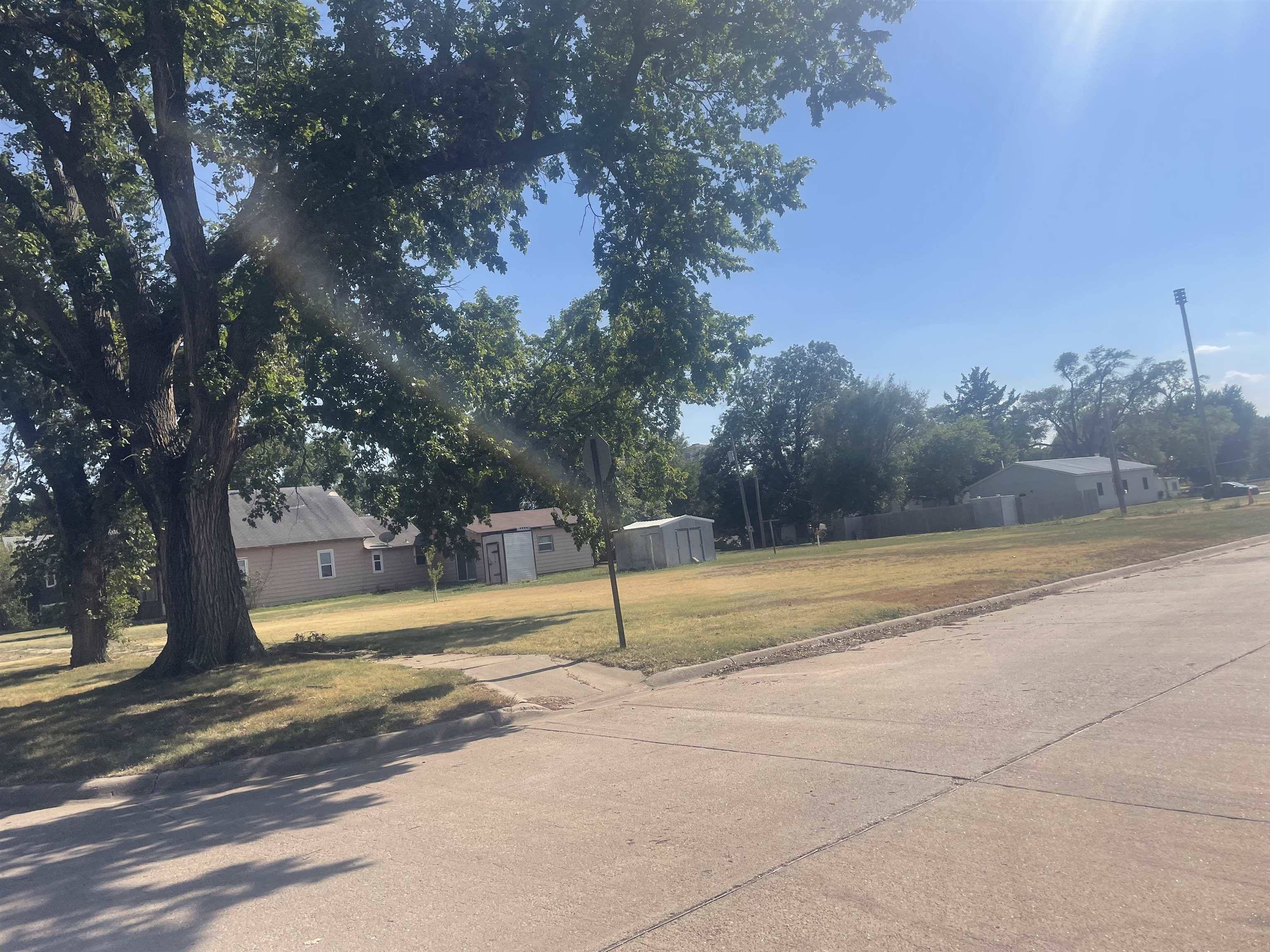 611 N Blaine, Attica, KS 67009