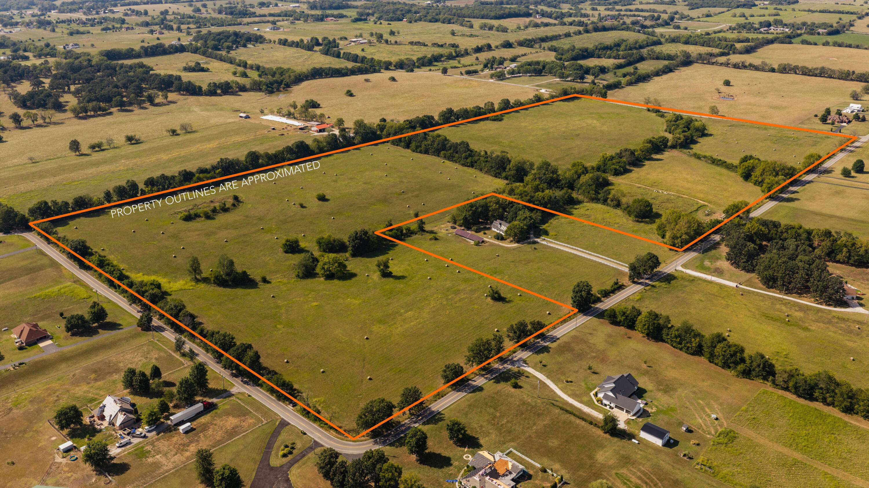000 S Farm Rd 67, Republic, MO 65738