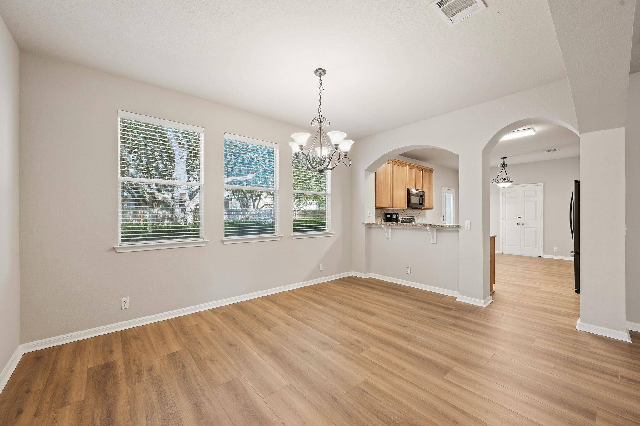 19104 Leigh LN, Pflugerville, TX 78660