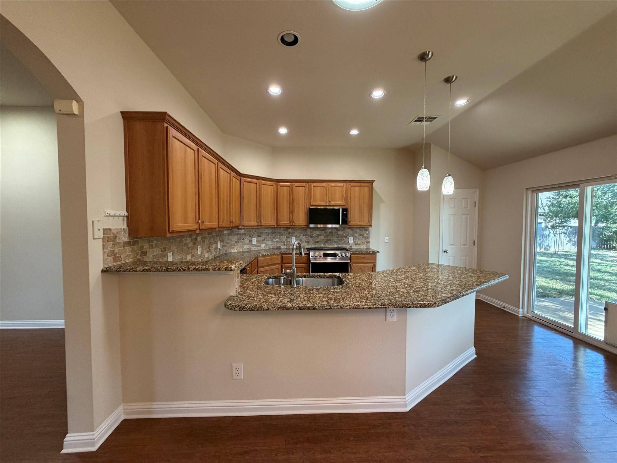 1315 Tumbling River DR, Leander, TX 78641