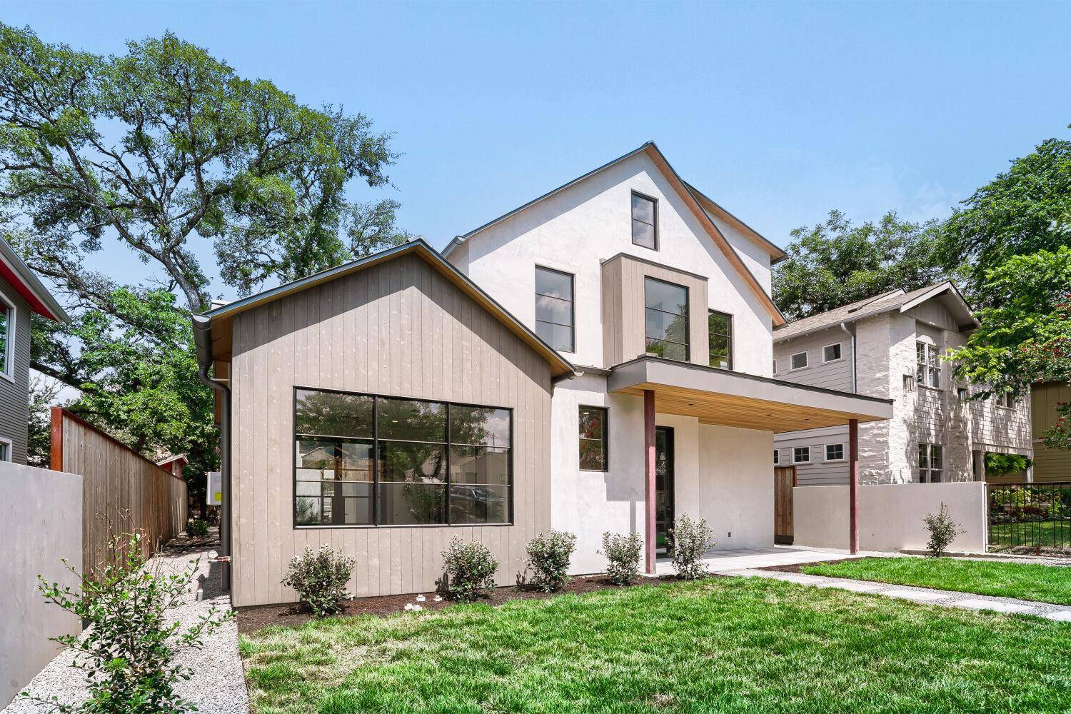 1104 Maufrais ST, Austin, TX 78703