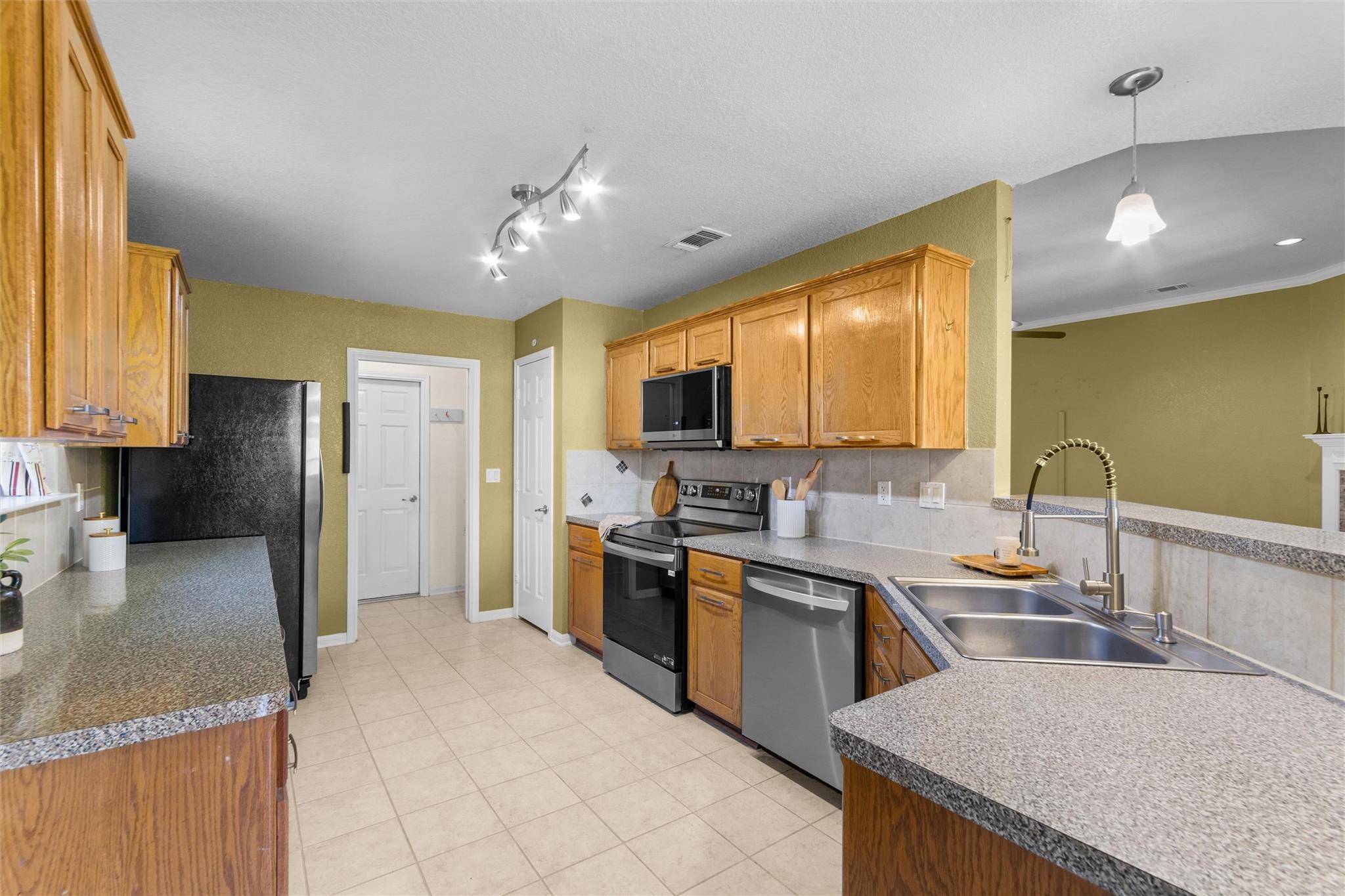 3709 Llano Estacado CT, Killeen, TX 76549