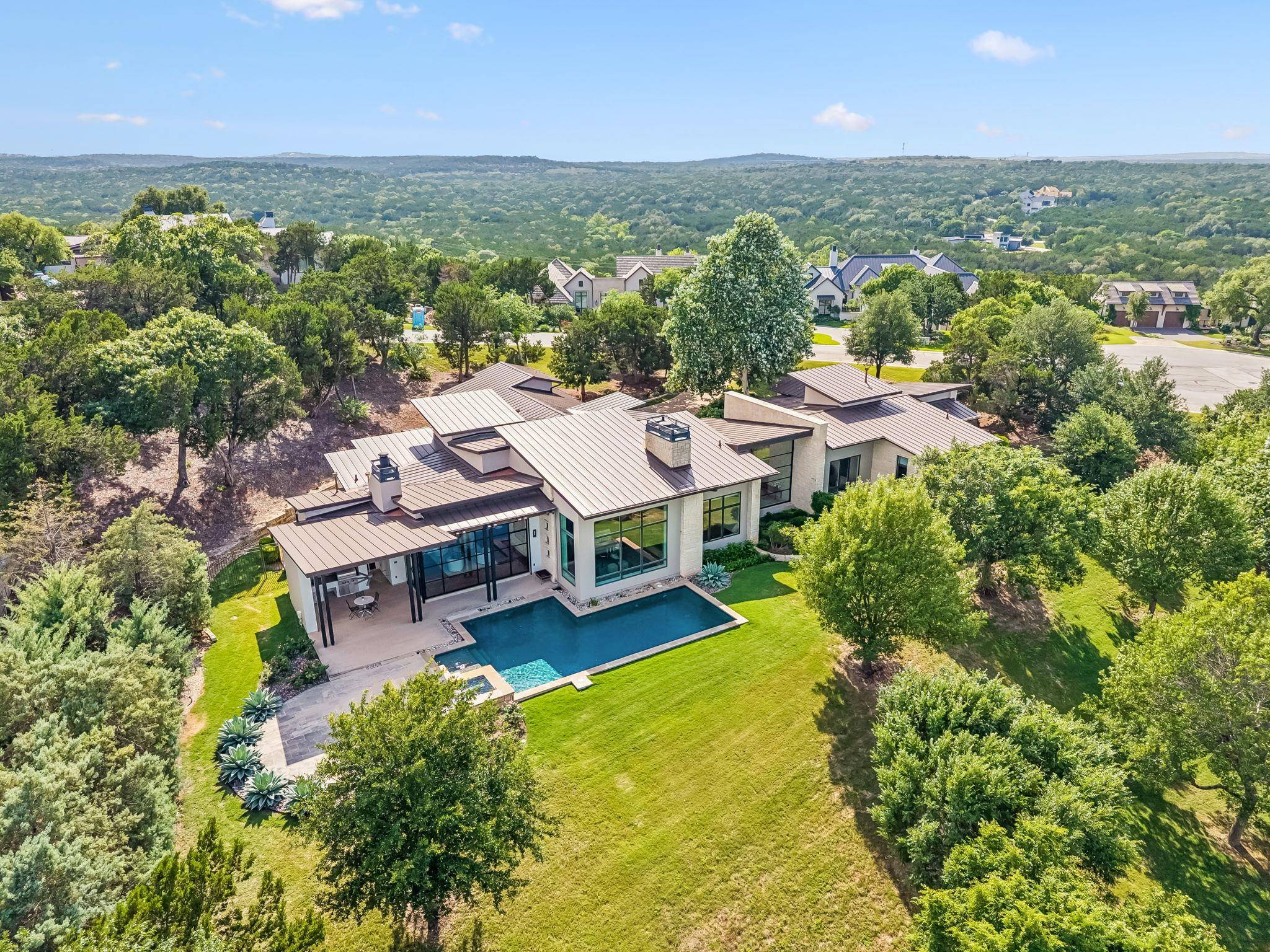 8708 Acuarela CT, Austin, TX 78735