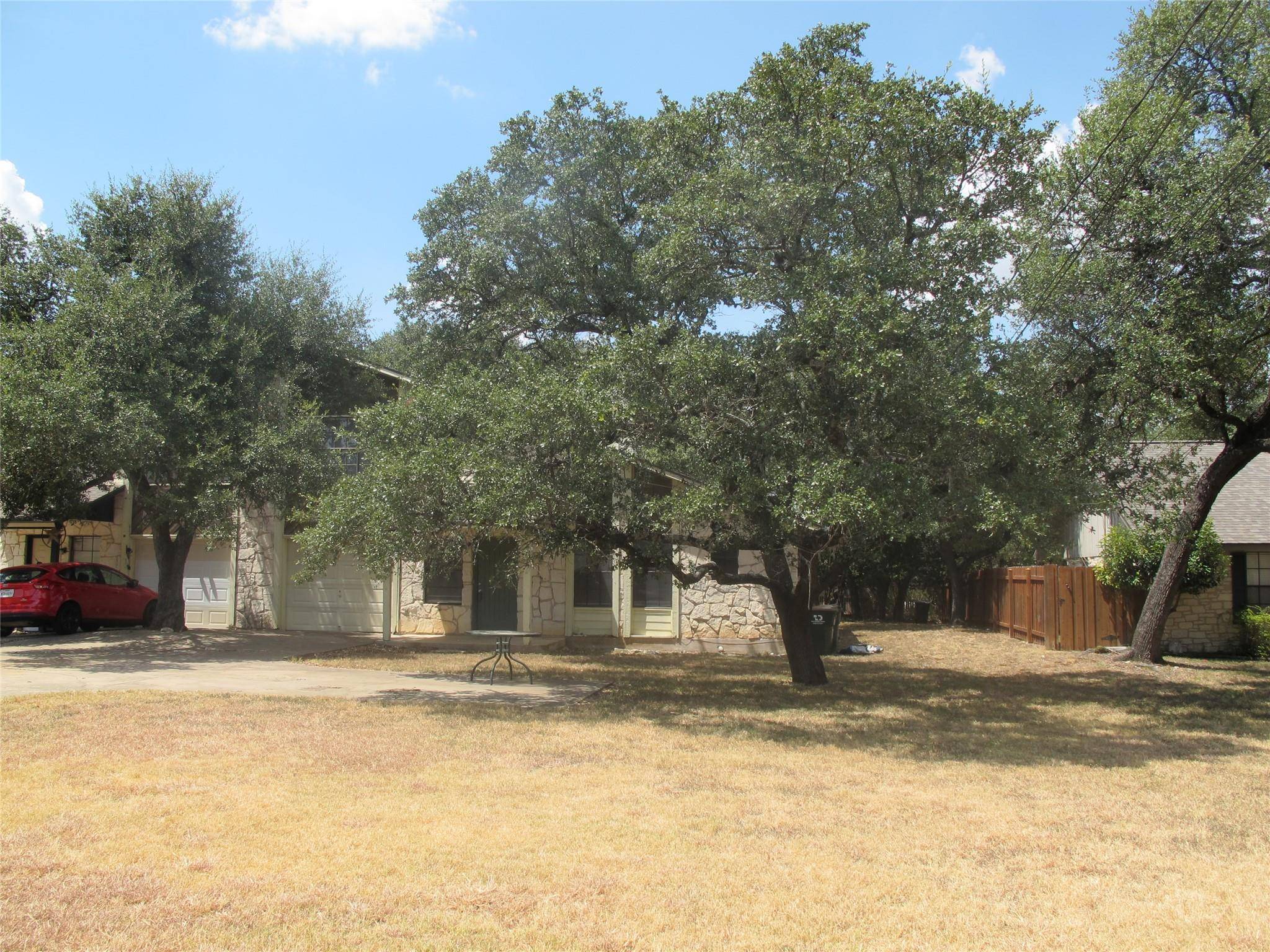 509 Algerita DR #B, Georgetown, TX 78628