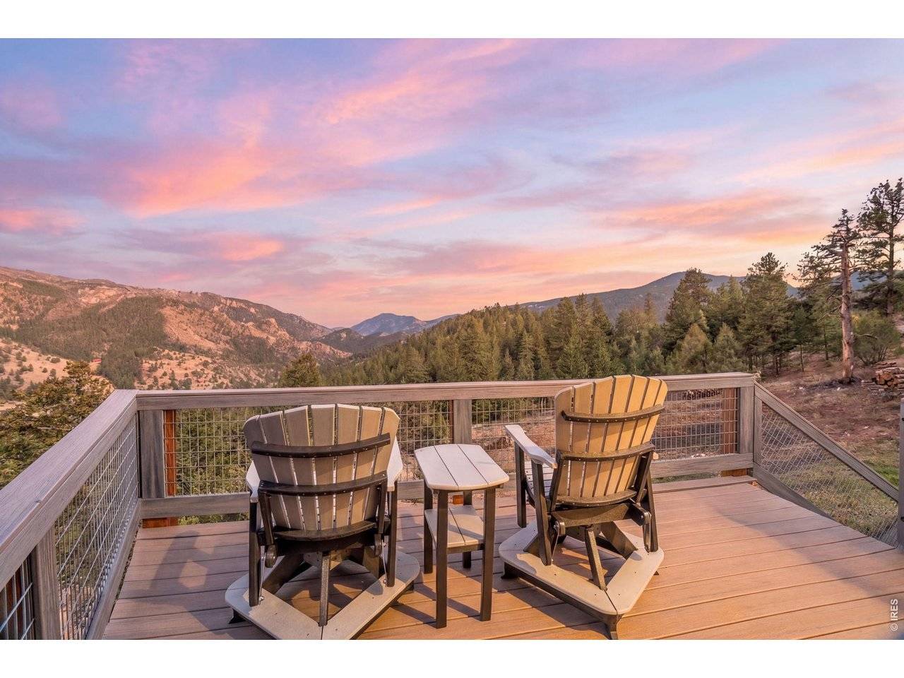 500 Bulwark Ridge, Glen Haven, CO 80532