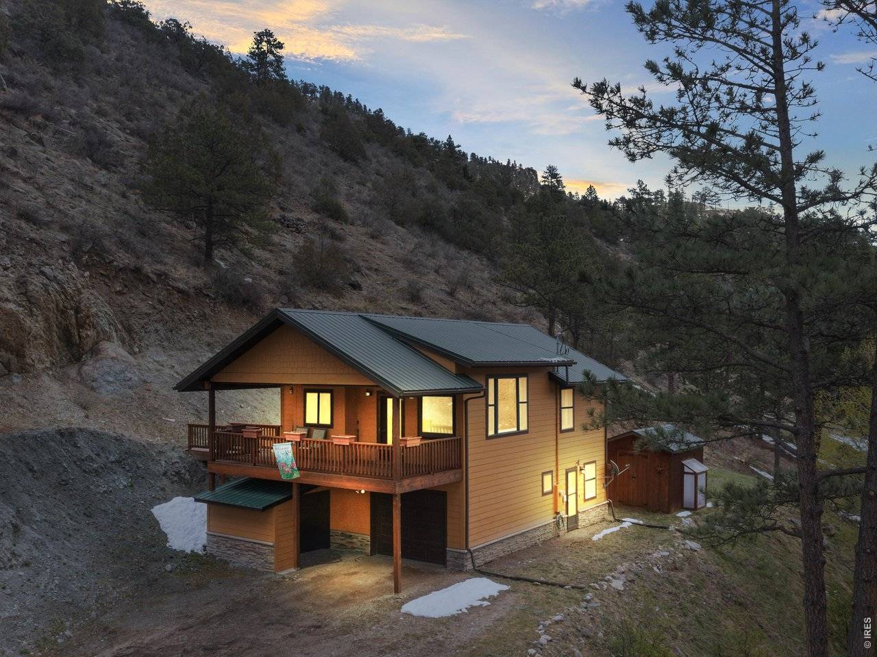1002 Streamside, Glen Haven, CO 80532
