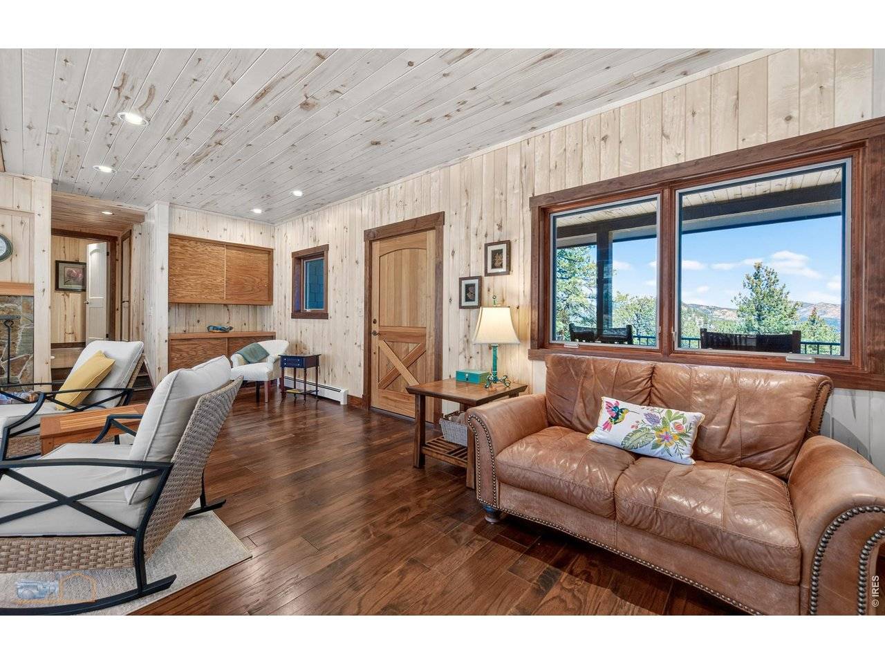 942 Spruce, Lyons, CO 80540