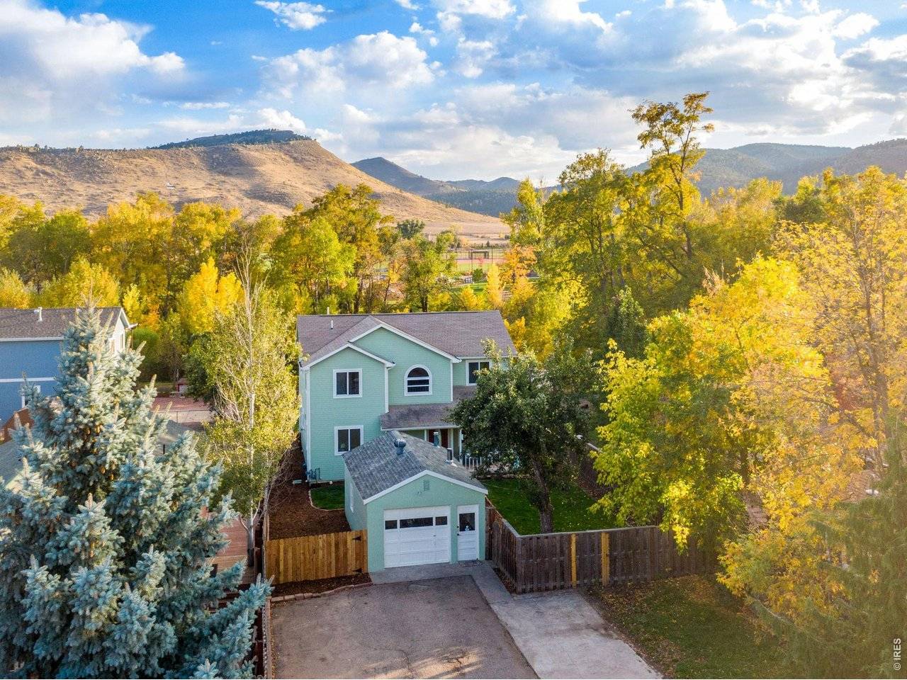 217 Park, Lyons, CO 80540