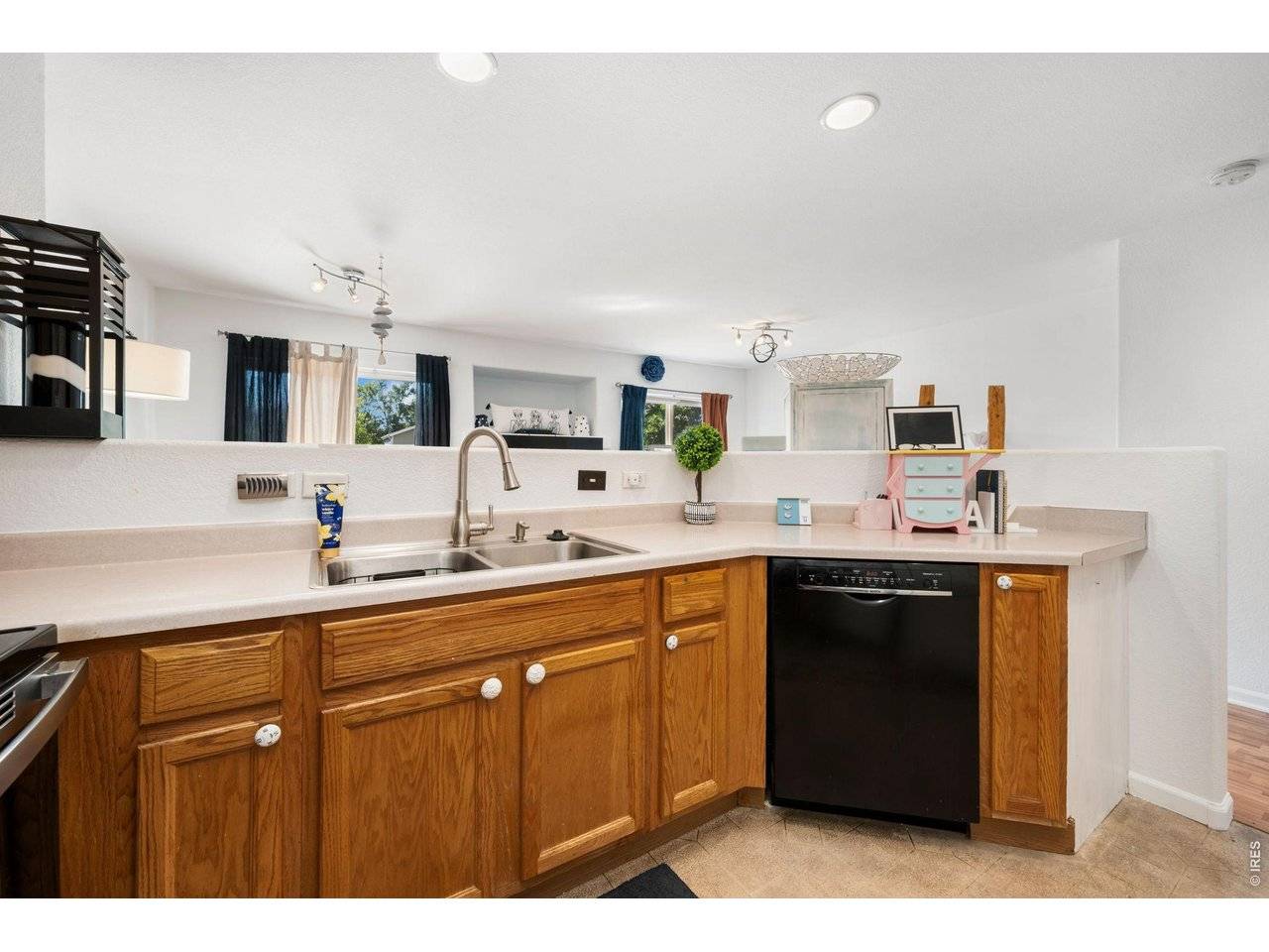 1656 Oak Creek, Loveland, CO 80538