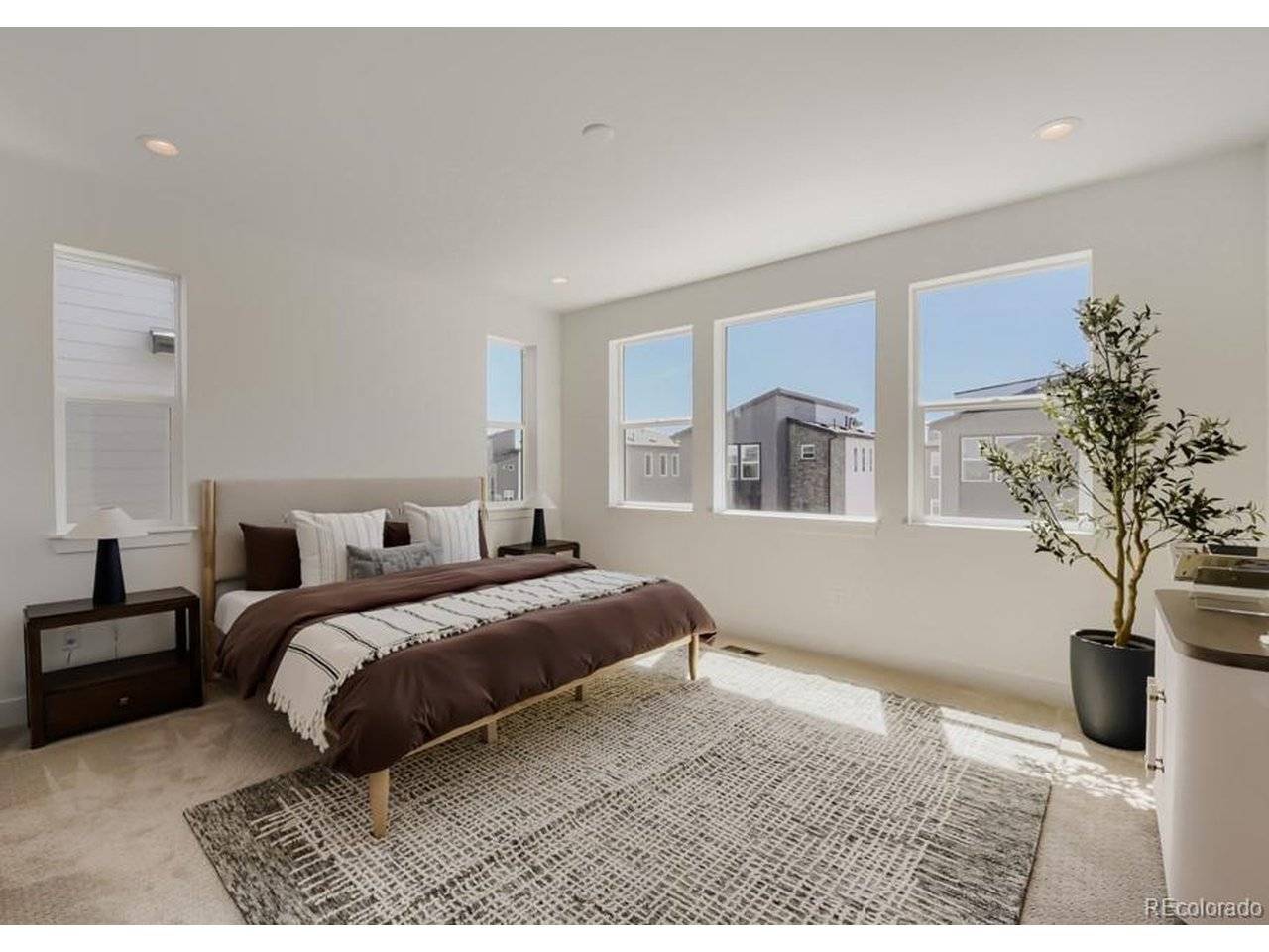 10922 E Hinsdale, Centennial, CO 80112