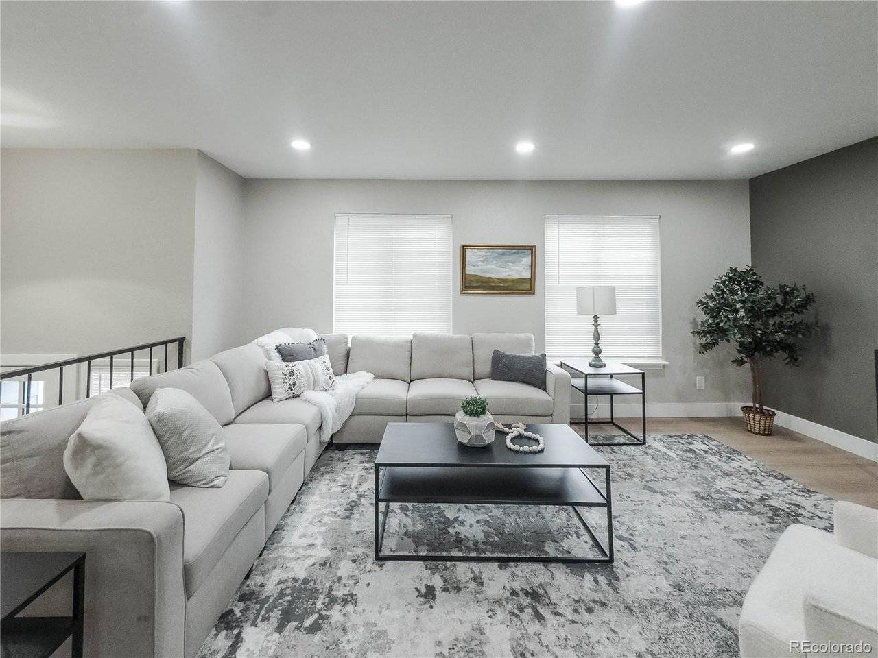6895 S Ulster, Englewood, CO 80112
