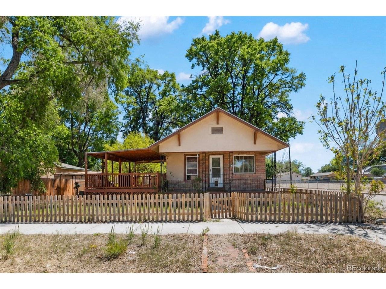 1020 W Arroyo, Pueblo, CO 81004