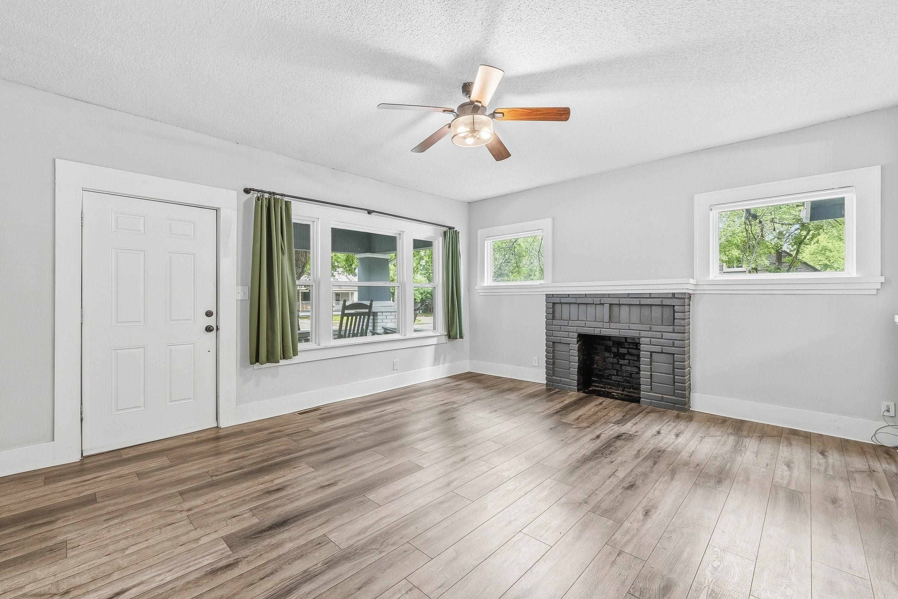 2502 E 2nd, Wichita, KS 67214