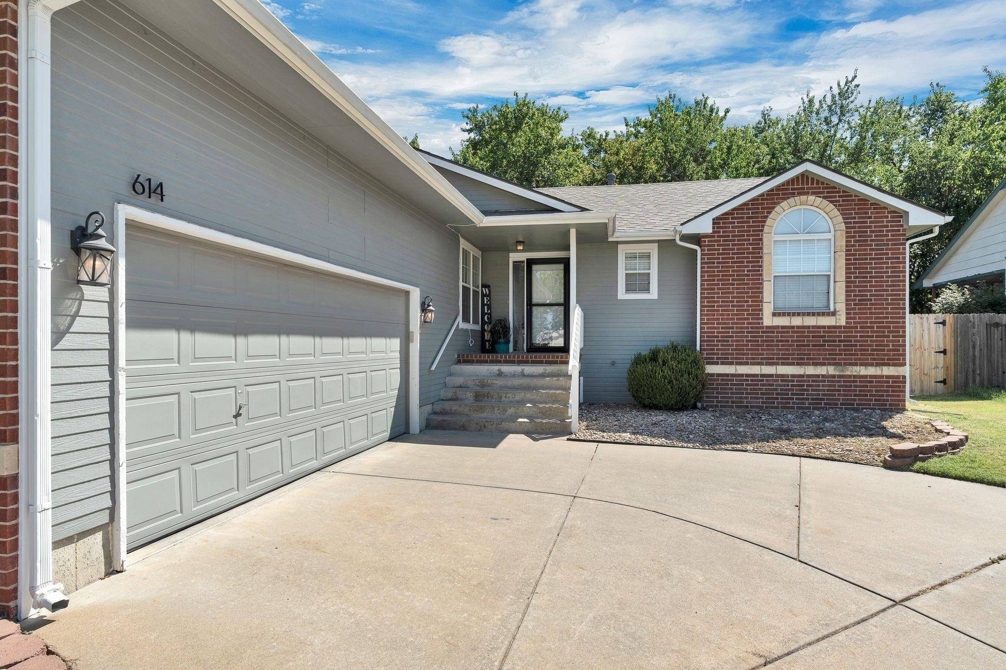 614 Havenwood, Andover, KS 67002