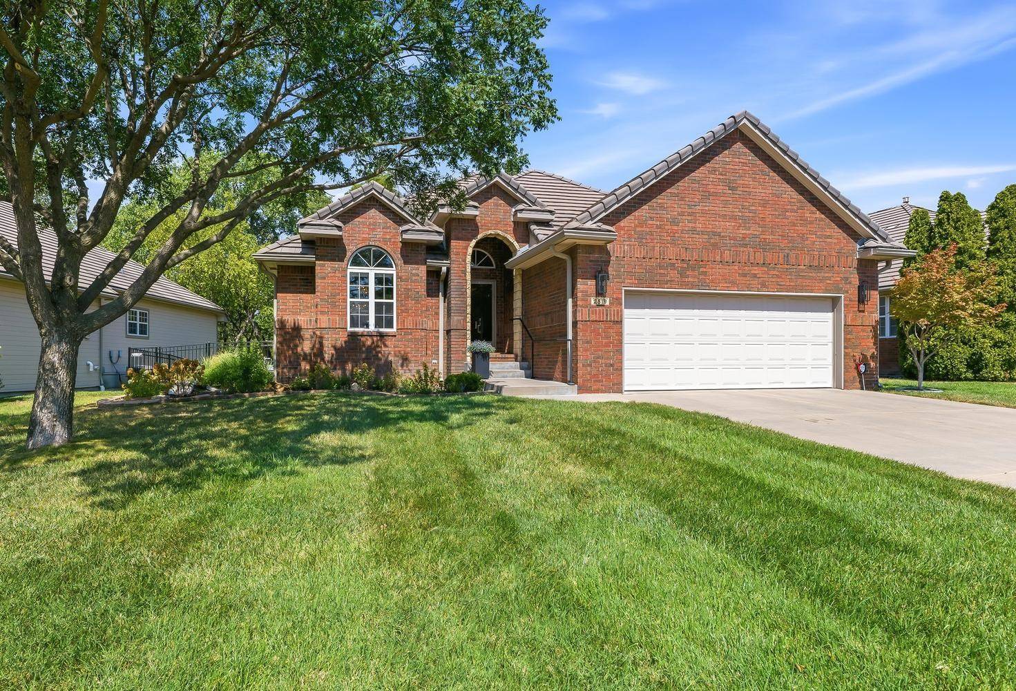 2819 N Plumthicket Circle, Wichita, KS 67226
