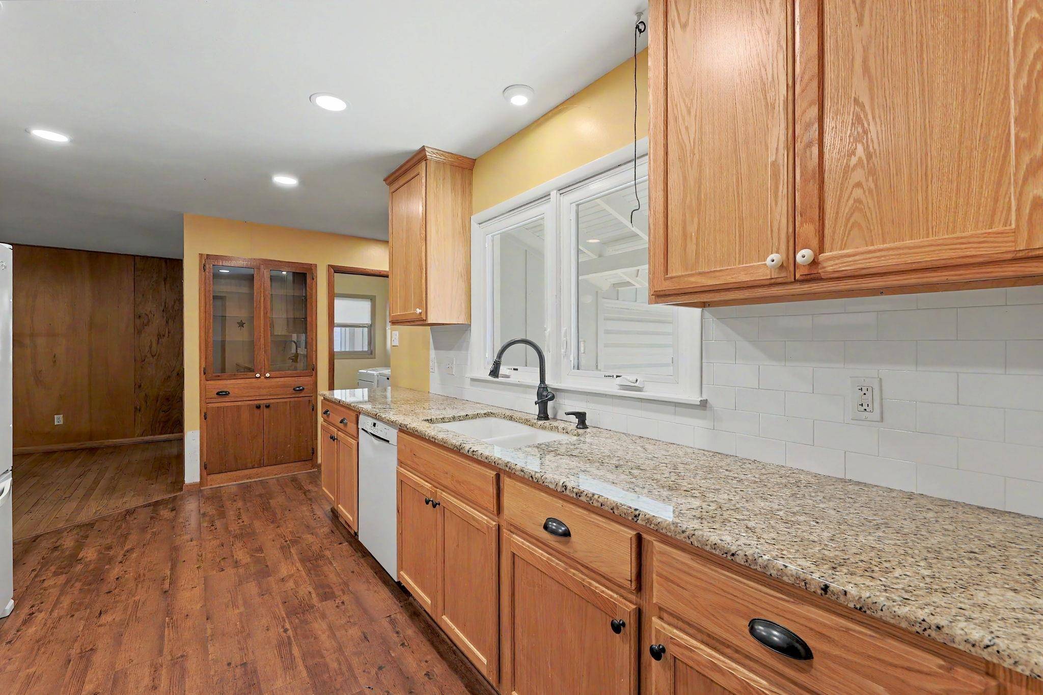 713 N Farmington Dr., Derby, KS 67037