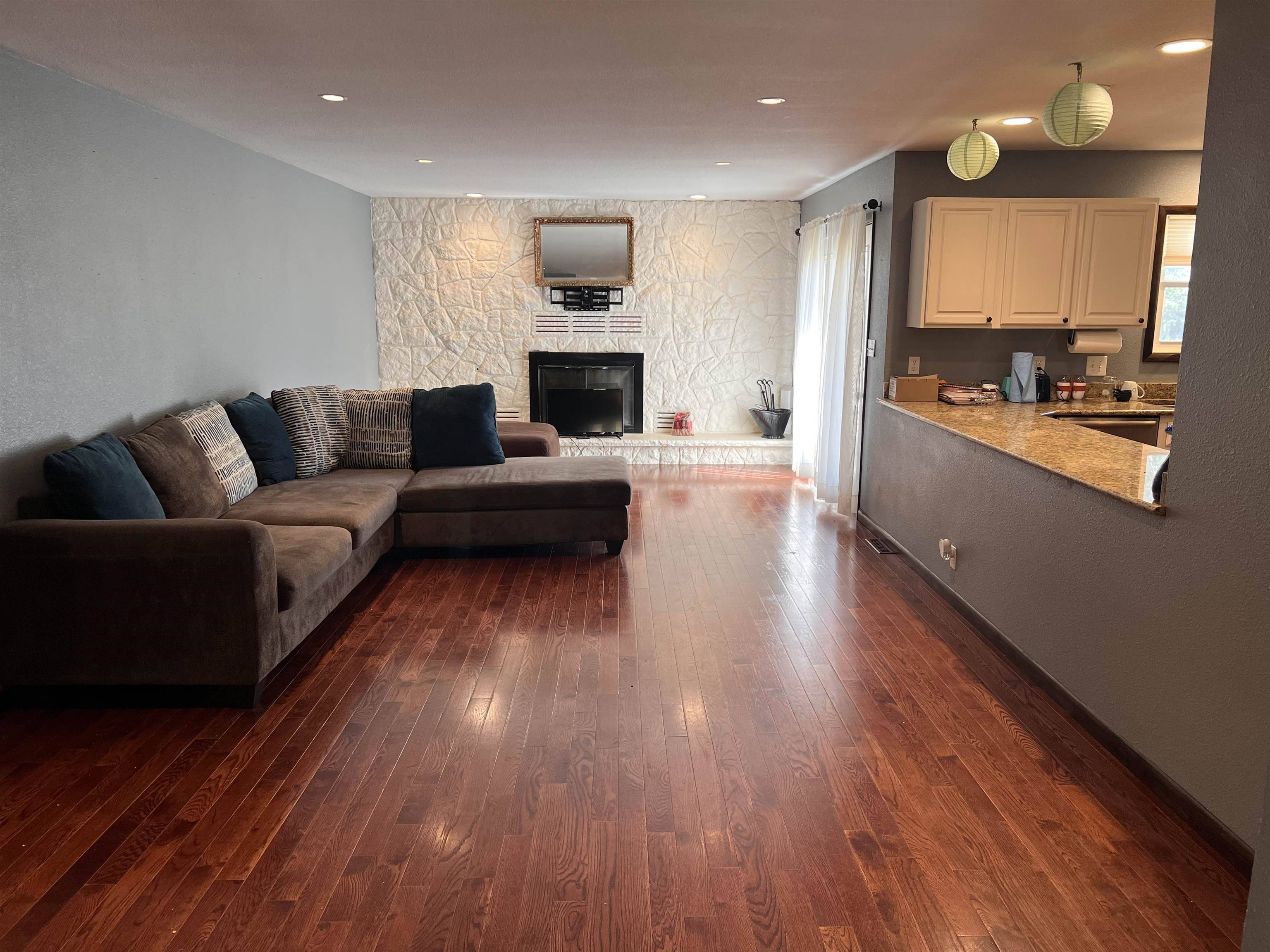 2304 Star St, Augusta, KS 67010