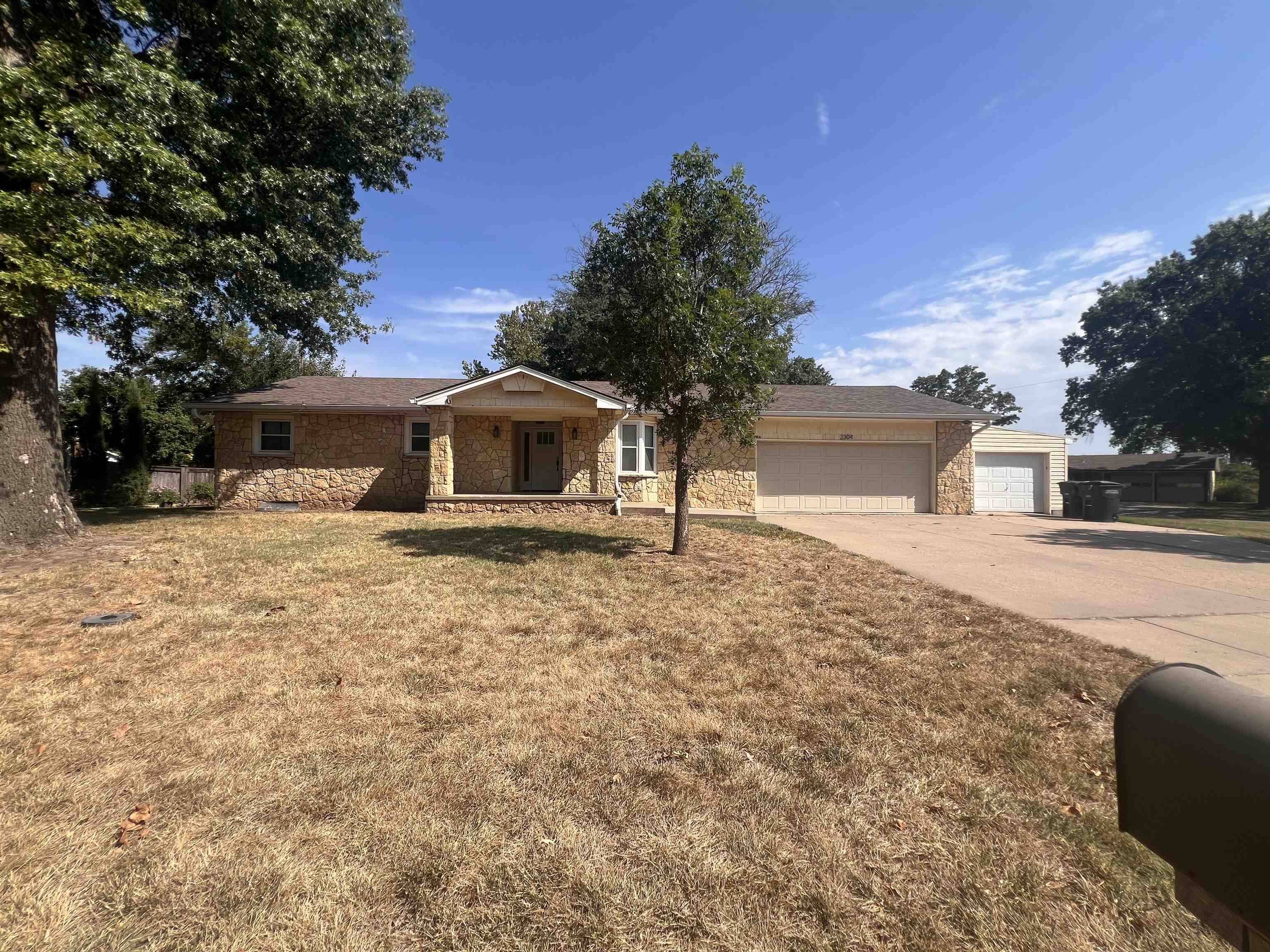 2304 Star St, Augusta, KS 67010